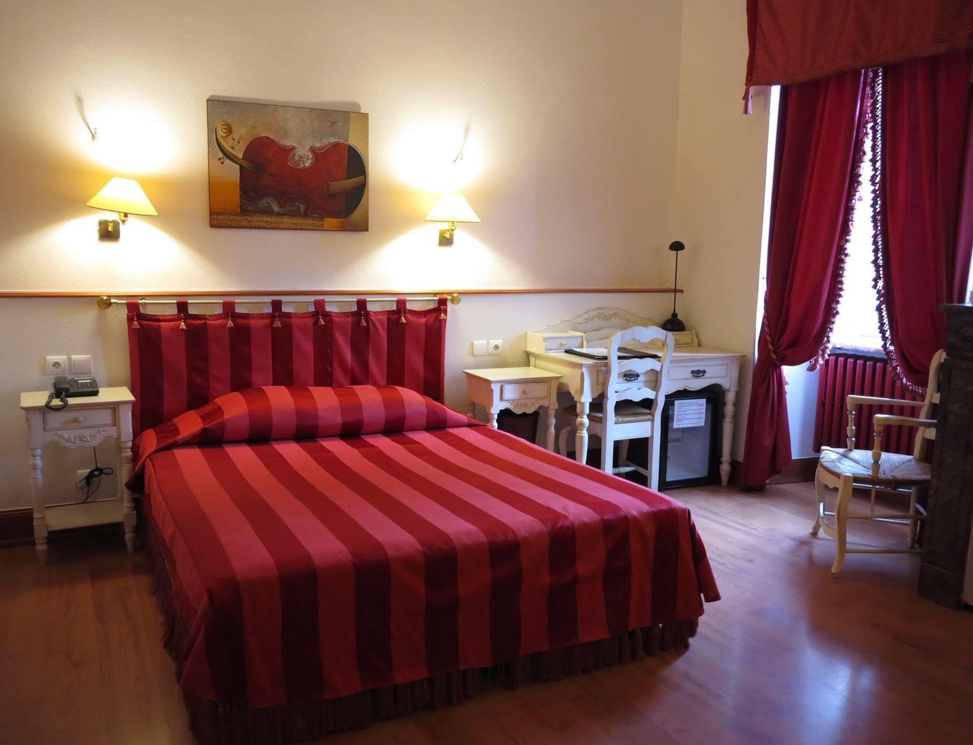 Hotel Moderne Et Pigeon Limoux Dış mekan fotoğraf