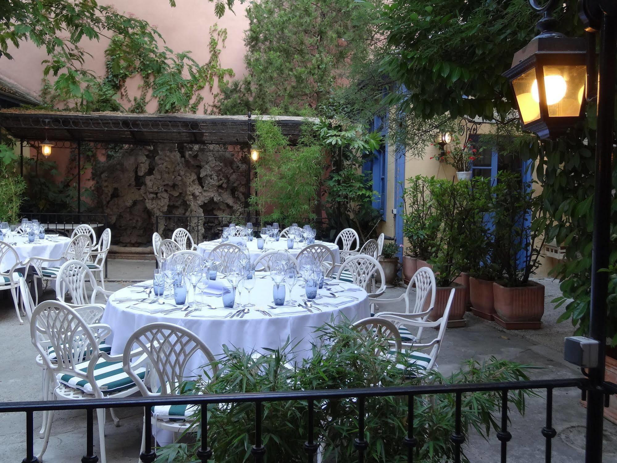 Hotel Moderne Et Pigeon Limoux Dış mekan fotoğraf
